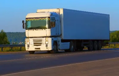 Ankara ile Çeşme Arası Öğrenci Eşyası Taşıma